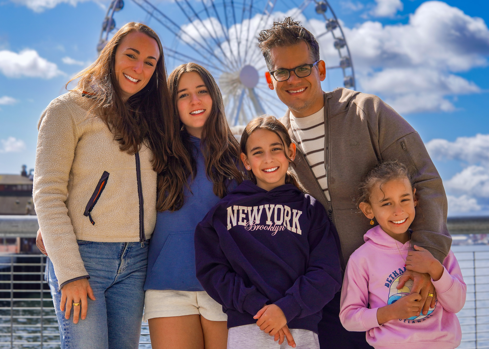 Friends & Faces - Image 5